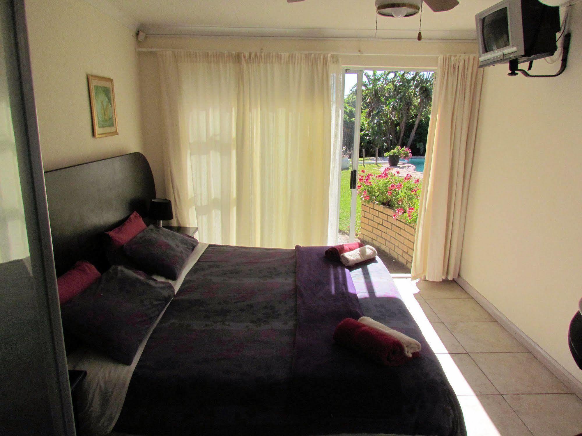 Blue Horizon Bay Guest House Van Stadensriviermond Esterno foto